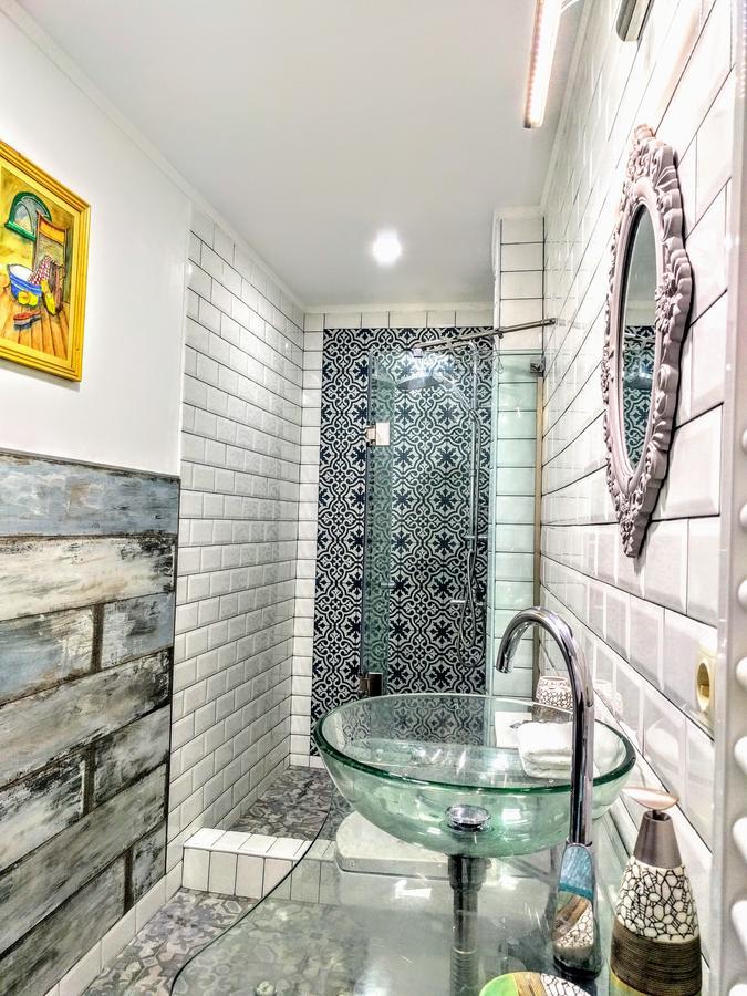 ★ Blue Door Rhapsody ★ - Special Stay In Old Town! Tbilisi ภายนอก รูปภาพ