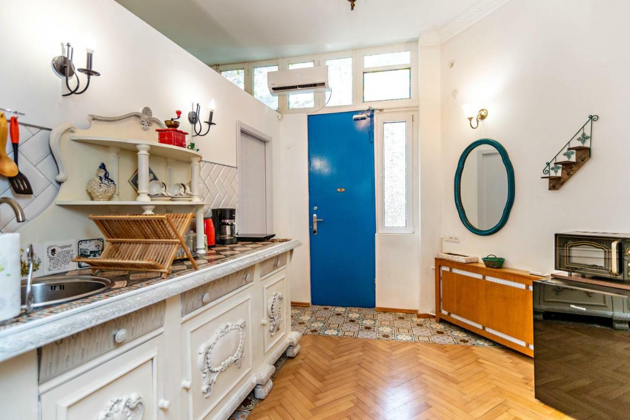 ★ Blue Door Rhapsody ★ - Special Stay In Old Town! Tbilisi ภายนอก รูปภาพ